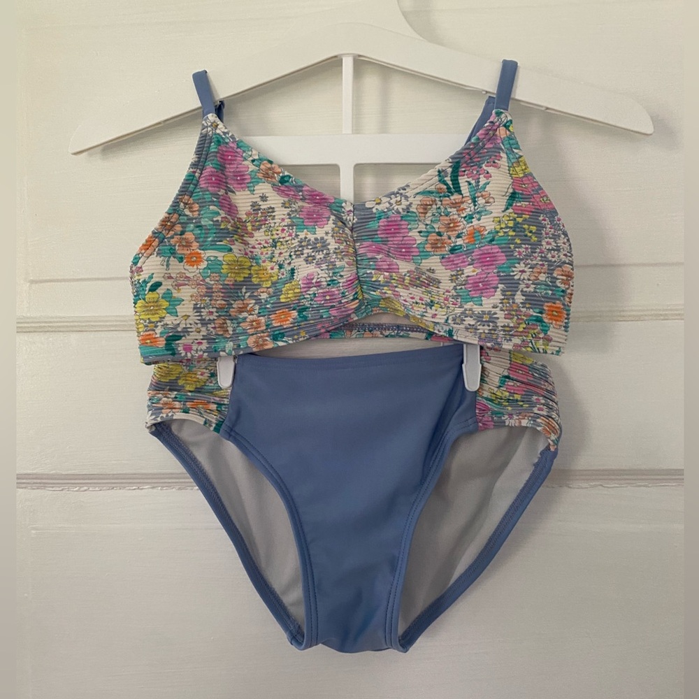 Cute Art Class Girls Floral Bikini 7/8 M